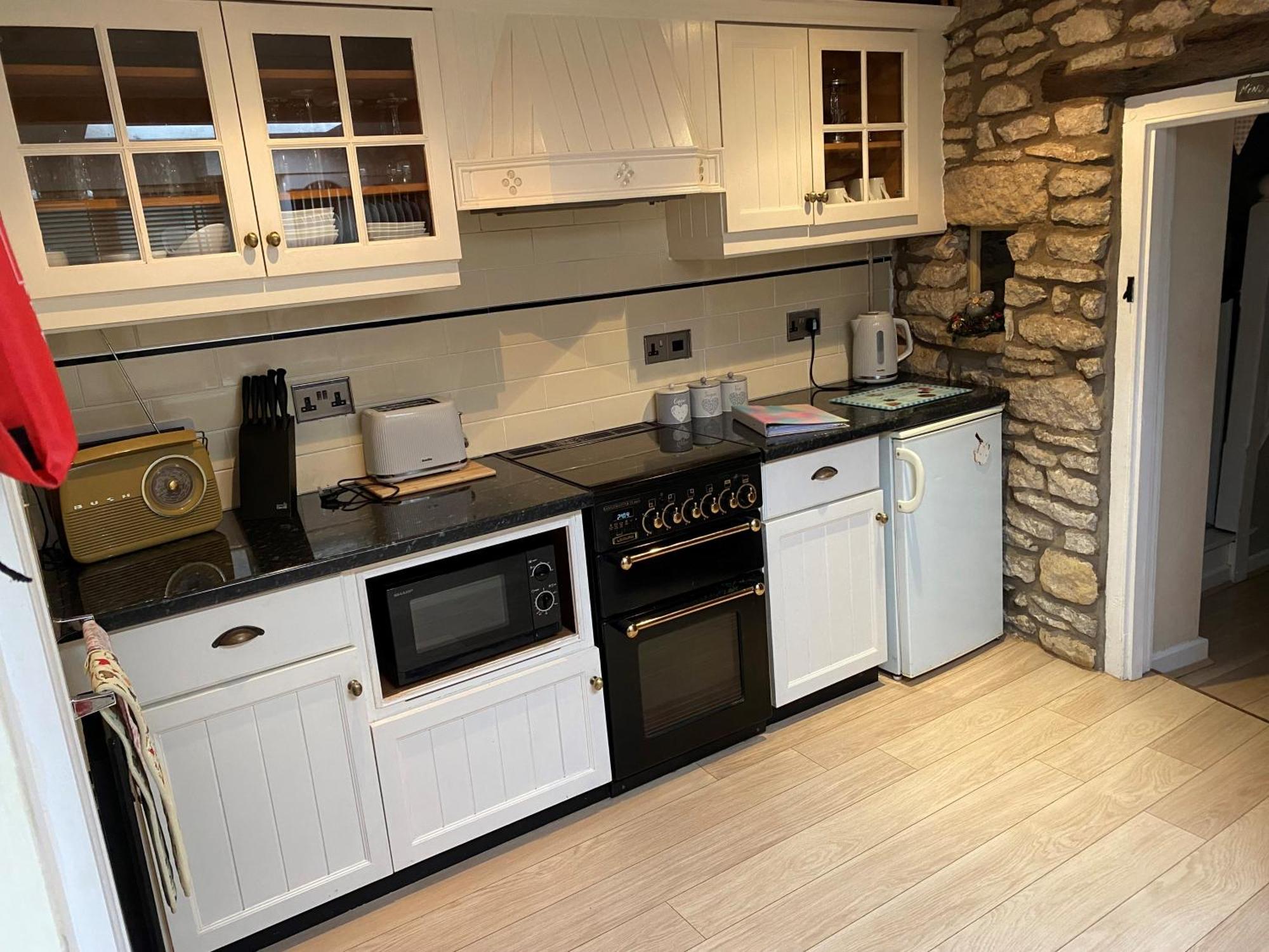 Lavender Cottage, Grade 2 Listed Period Stone Built Cottage In Pickering, North Yorkshire المظهر الخارجي الصورة
